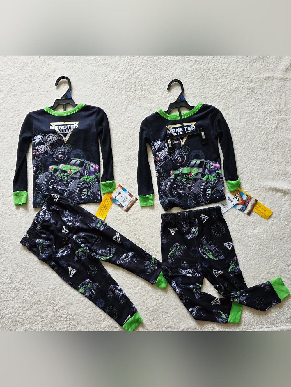 Bundle of 2 New 4t Monster Jam Boys Long Sleeve Tee and Pants 2 piece Pajama Set